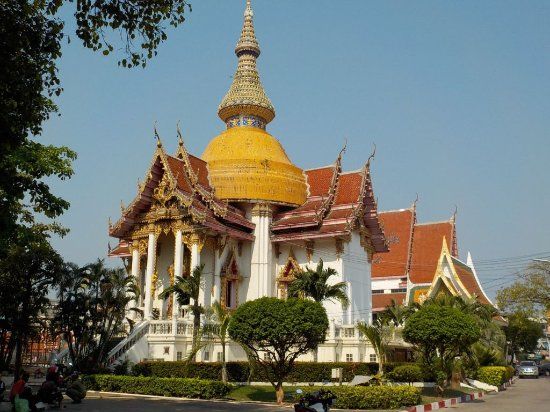 Wat Chai Mong Kol